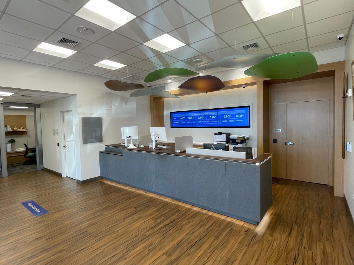 Picture of renovated Bank of Hawaii teller